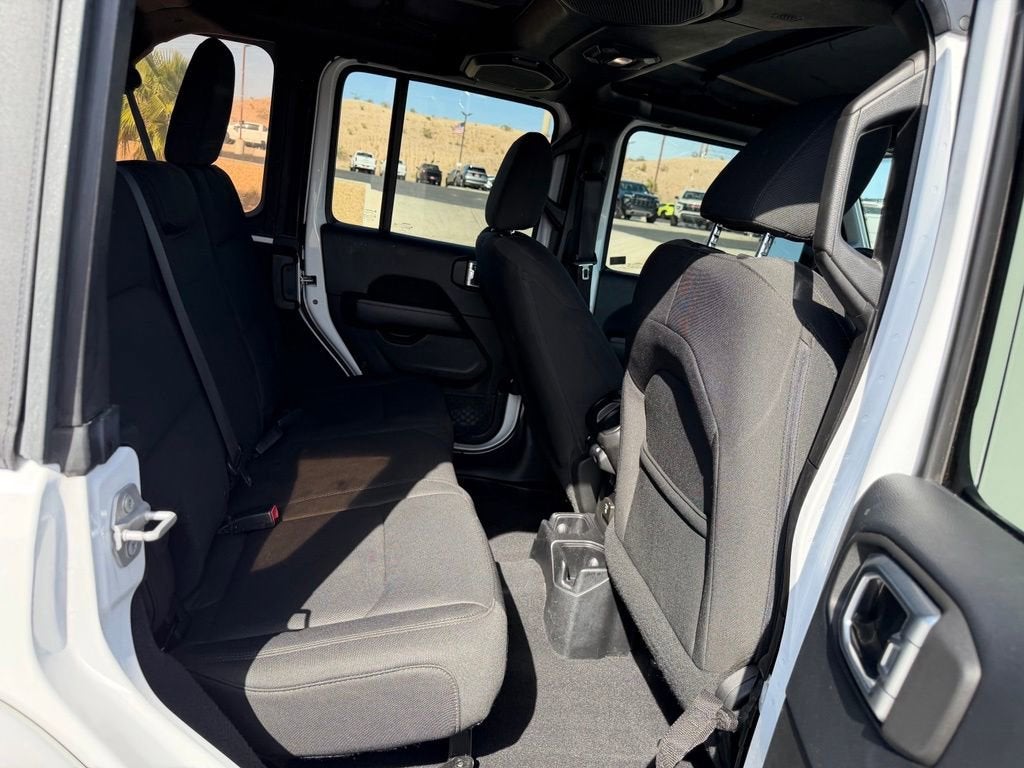 2018 Jeep Wrangler Unlimited Sahara 4x4