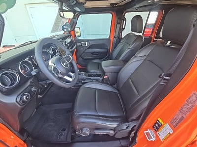 2023 Jeep Wrangler 4-Door Sahara Altitude 4x4