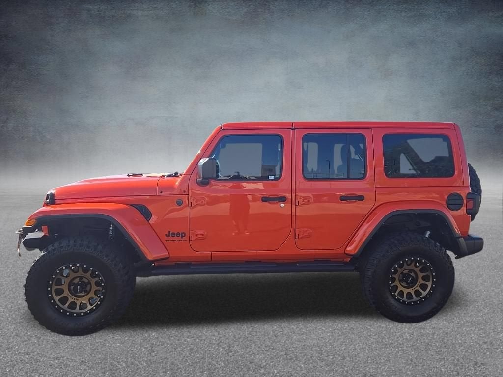 2023 Jeep Wrangler 4-Door Sahara Altitude 4x4