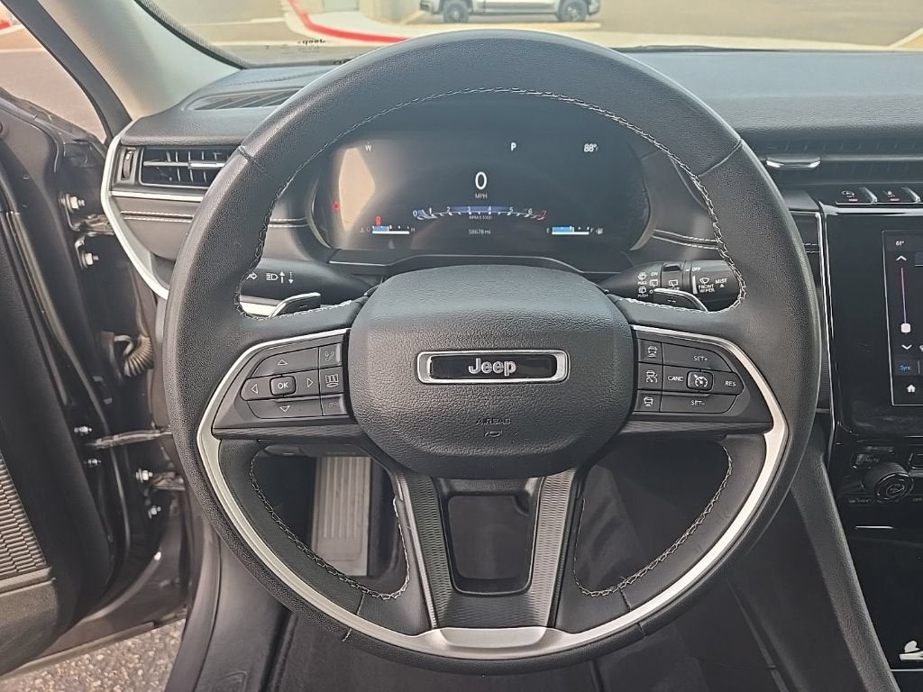 2023 Jeep Grand Cherokee L Laredo