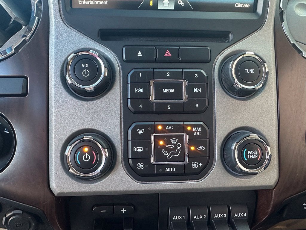 2016 Ford F-350 LARIAT