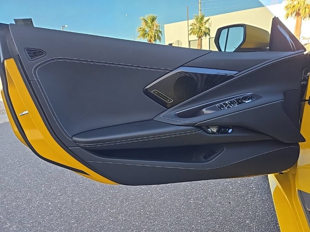 2025 Chevrolet Corvette Stingray 2LT