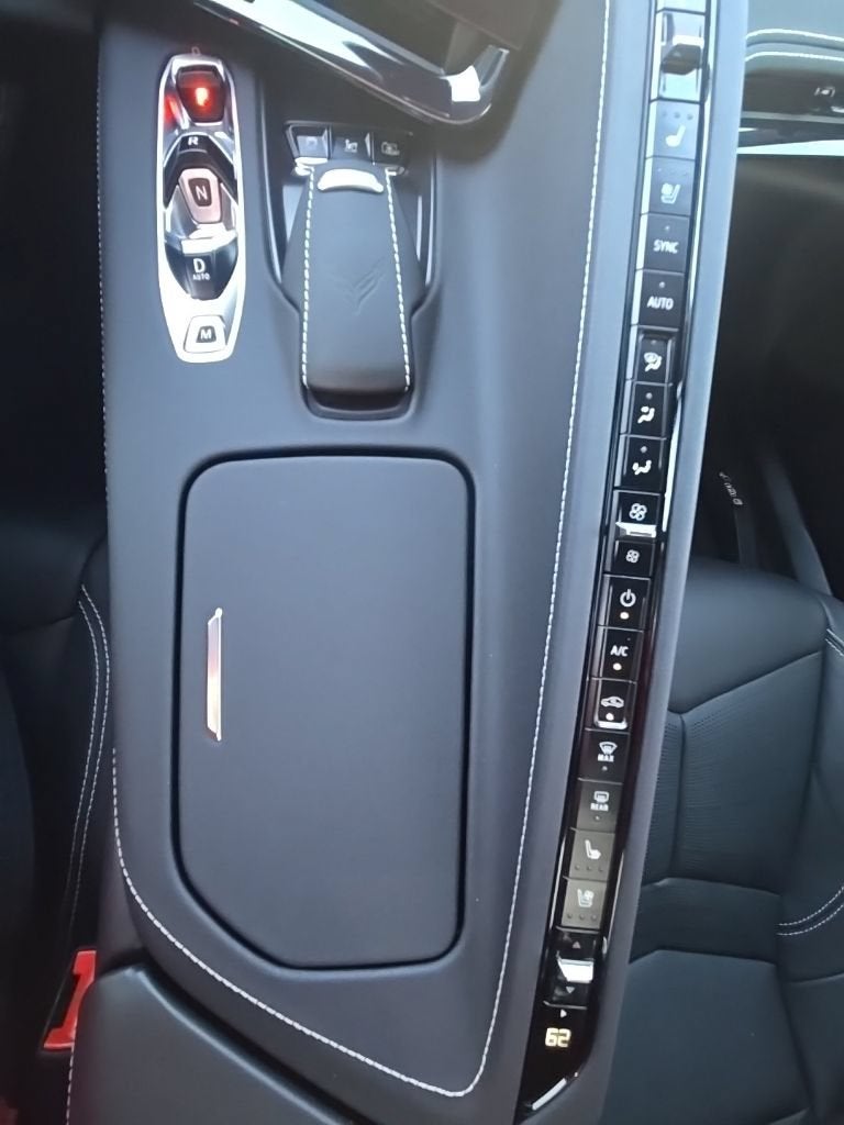 2025 Chevrolet Corvette Stingray 2LT