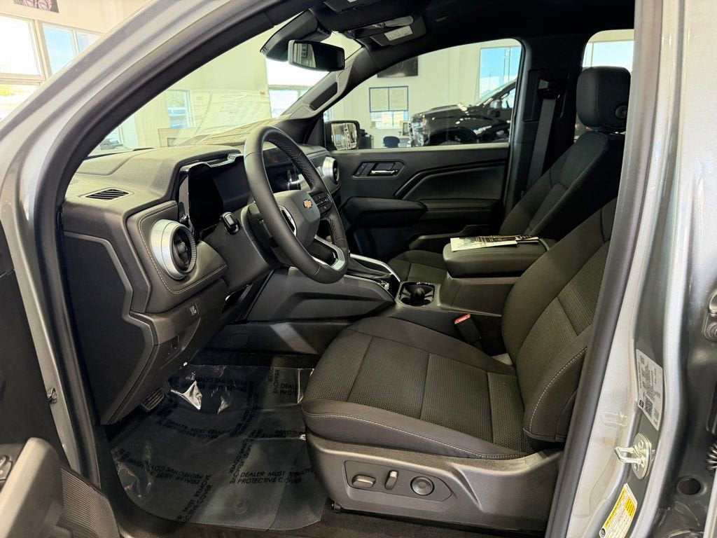 2026 Chevrolet Colorado LT - Photo 12