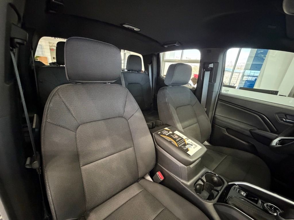 2026 Chevrolet Colorado LT - Photo 16