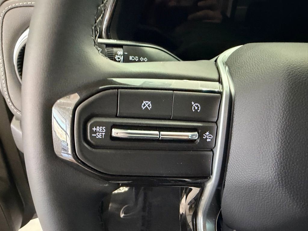 2026 Chevrolet Colorado LT - Photo 24