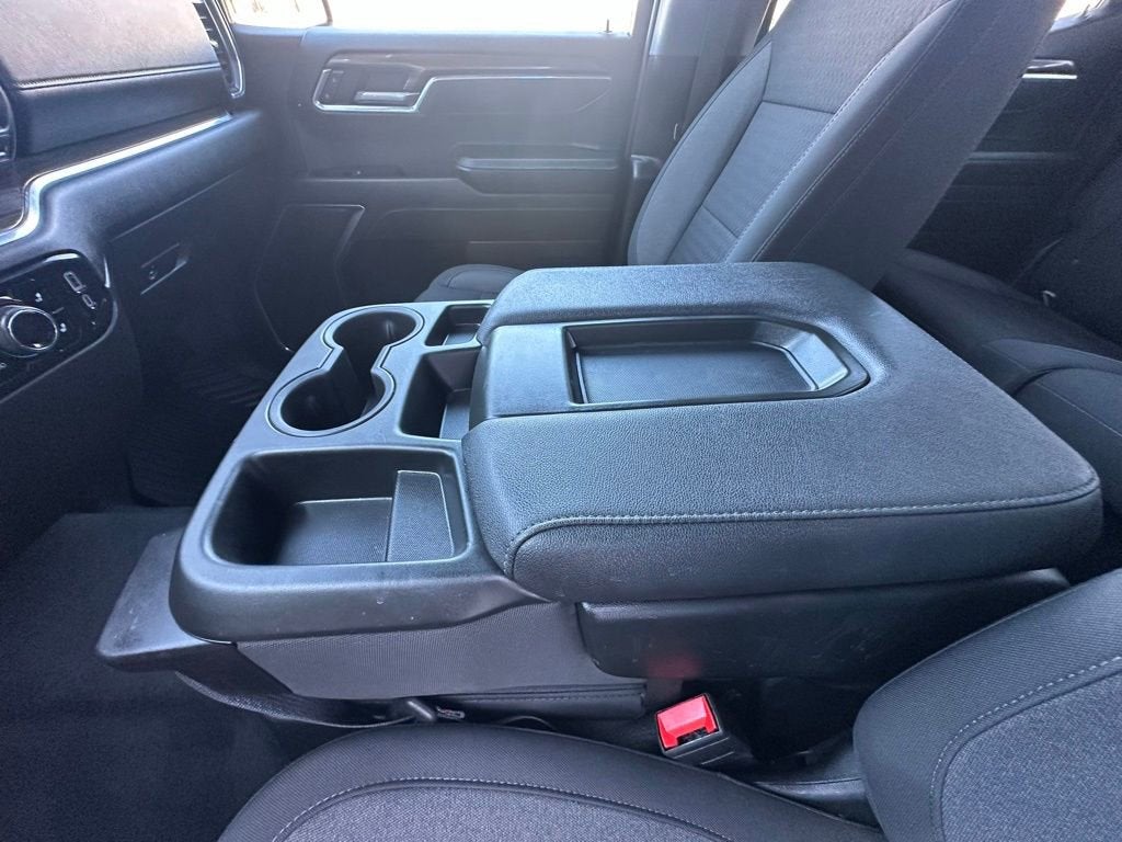 2025 Chevrolet Silverado 1500 LT - Photo 22
