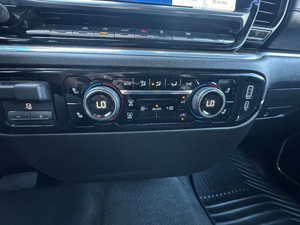 2025 Chevrolet Silverado 1500 LT - Photo 36