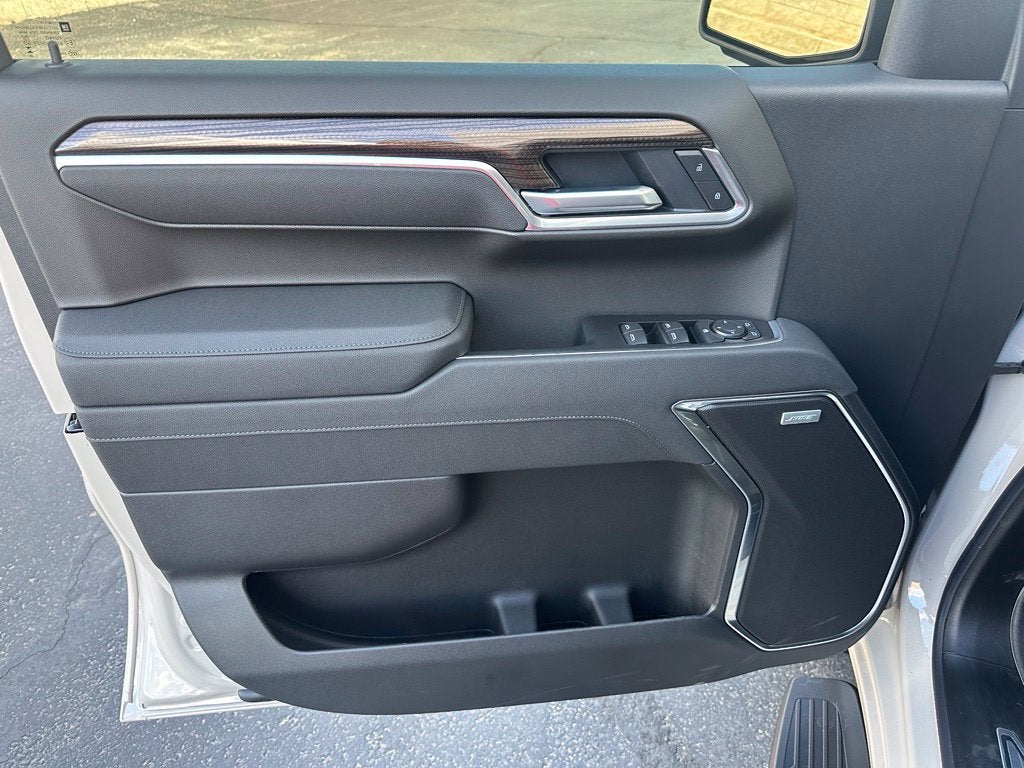 2026 Chevrolet Silverado 1500 RST - Photo 10