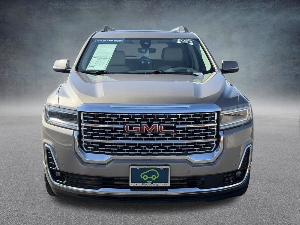 2023 GMC Acadia Denali