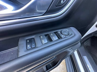 2022 GMC Yukon XL SLT