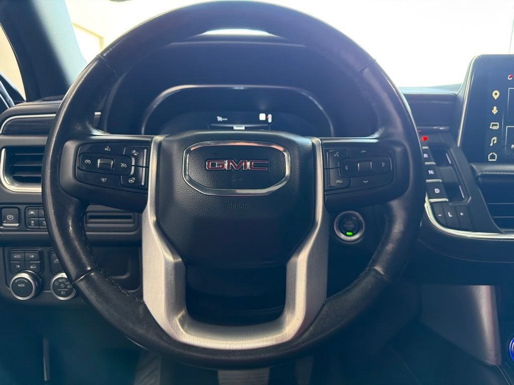 2022 GMC Yukon XL SLT
