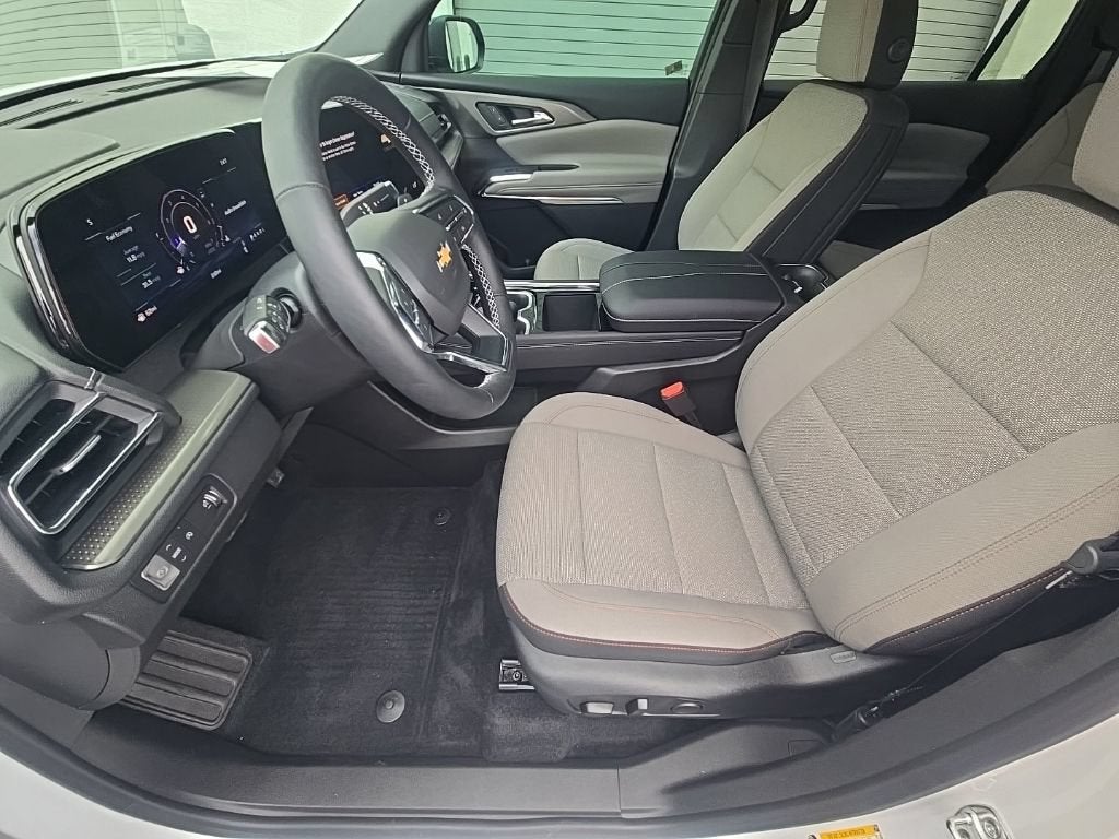 2026 Chevrolet Traverse LT - Photo 24
