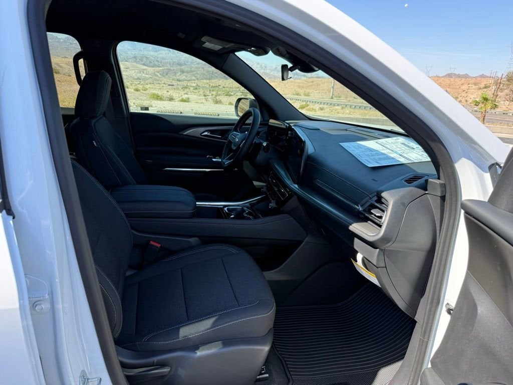 2026 Chevrolet Traverse LT - Photo 13