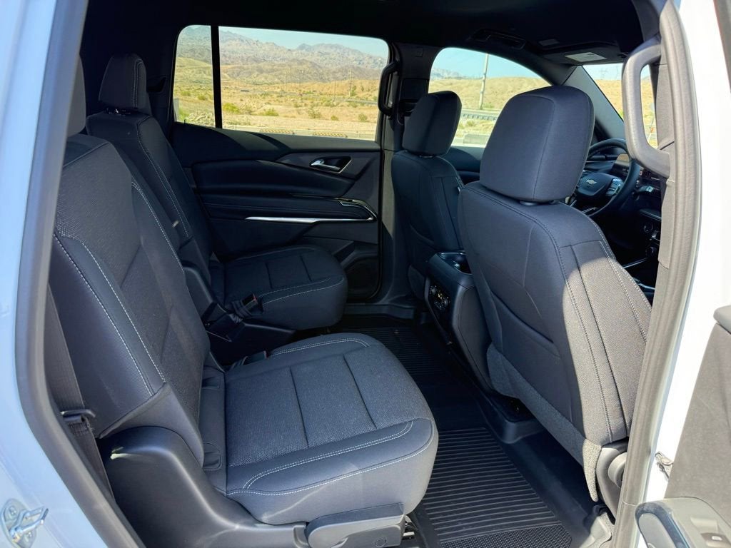 2026 Chevrolet Traverse LT - Photo 15