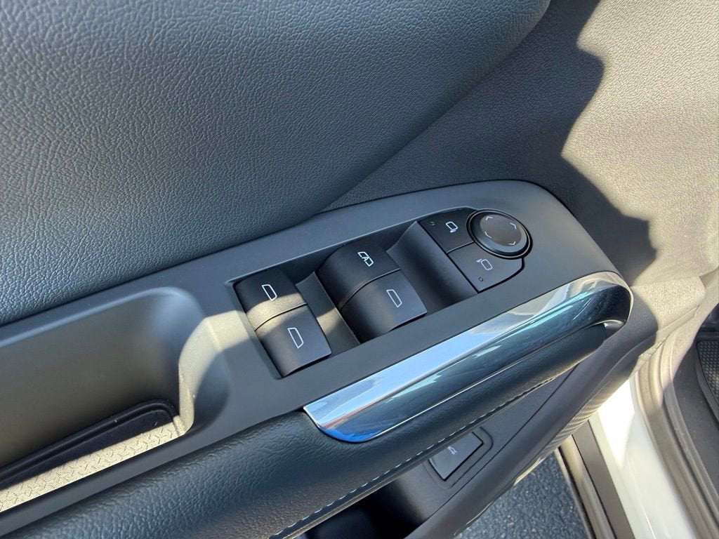 2026 Chevrolet Traverse LT - Photo 22