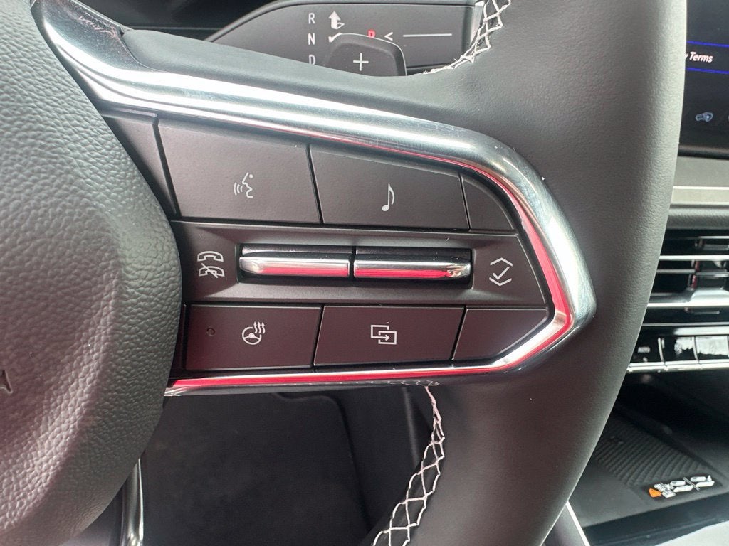2027 Chevrolet Traverse LT - Photo 17