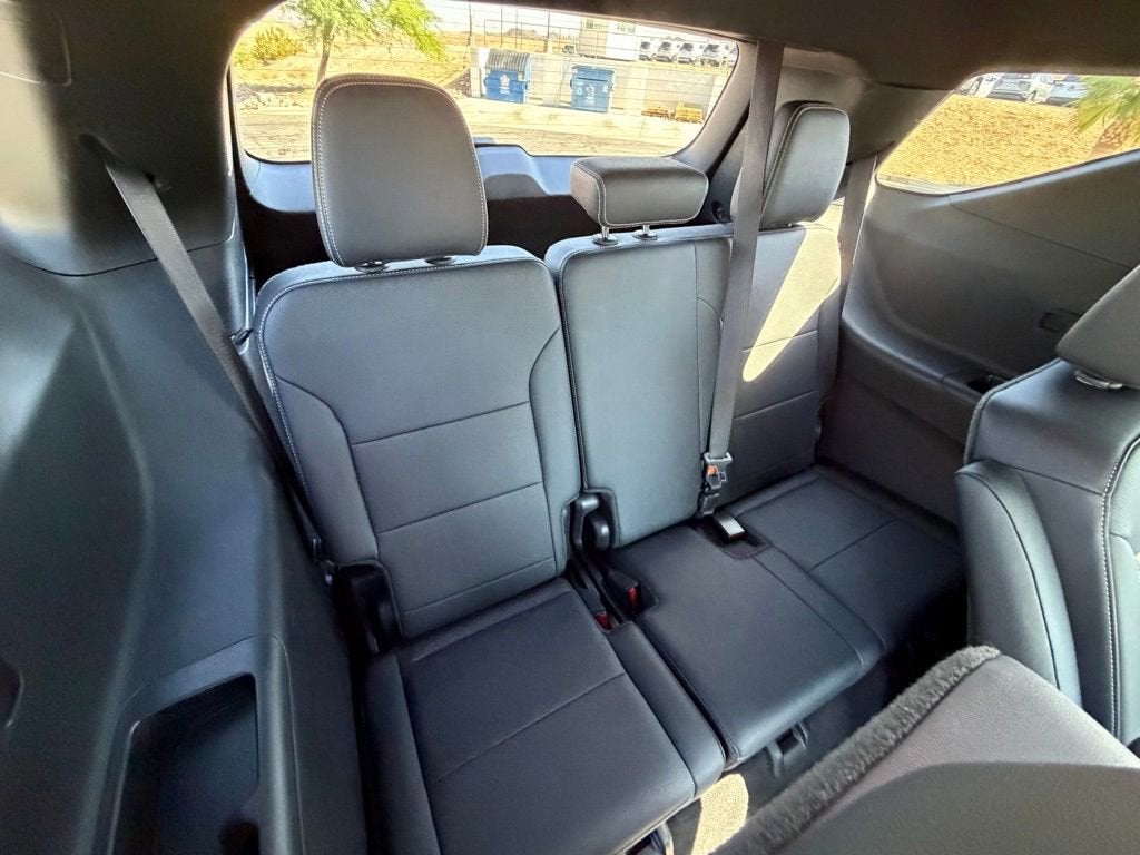 2025 Chevrolet Traverse LT - Photo 20