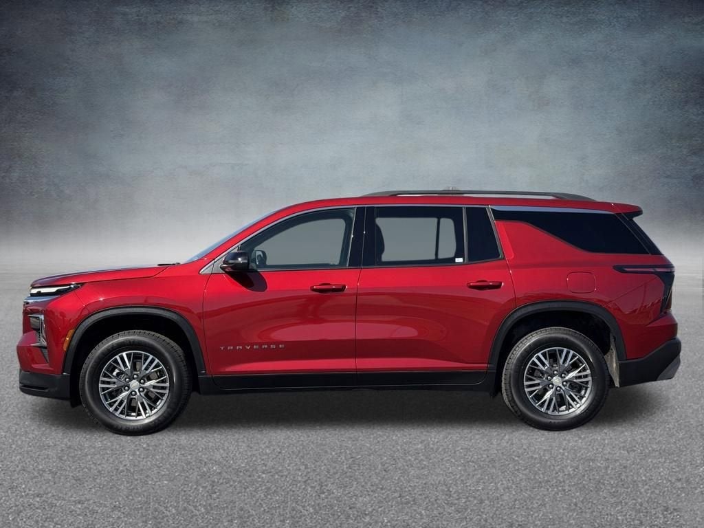 2025 Chevrolet Traverse LT - Photo 8