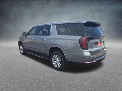 2026 Chevrolet Suburban LT