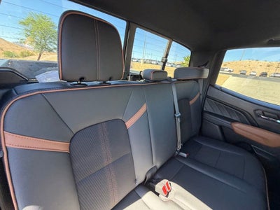 2024 GMC Canyon AT4