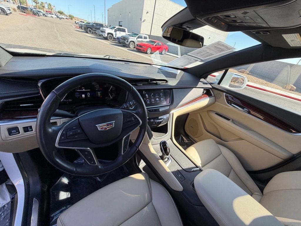 2018 Cadillac XT5 Luxury FWD
