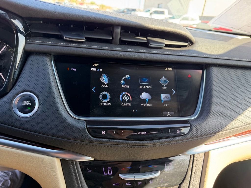 2018 Cadillac XT5 Luxury FWD