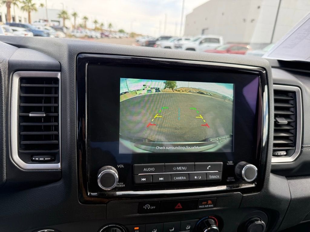 2024 Nissan Frontier SV