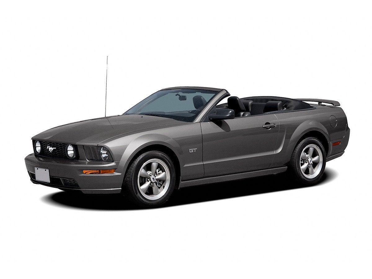 2006 Ford Mustang GT Deluxe