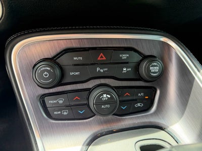 2018 Dodge Challenger SXT Plus