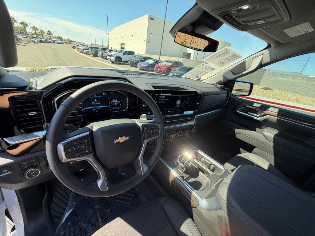 2025 Chevrolet Silverado 1500 LT