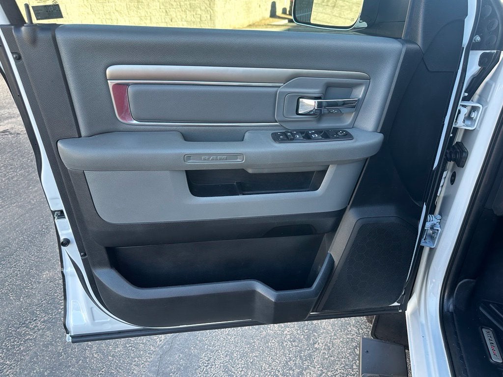 2017 RAM 2500 SLT