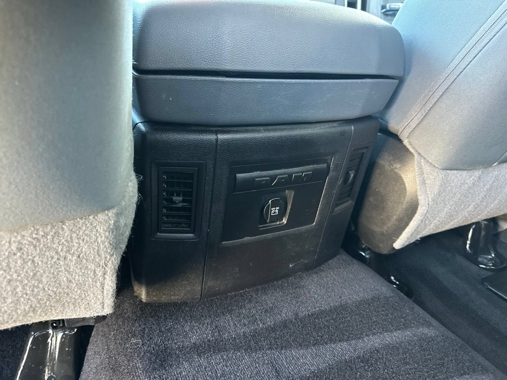 2018 RAM 2500 Big Horn Crew Cab 4x4 6'4" Box