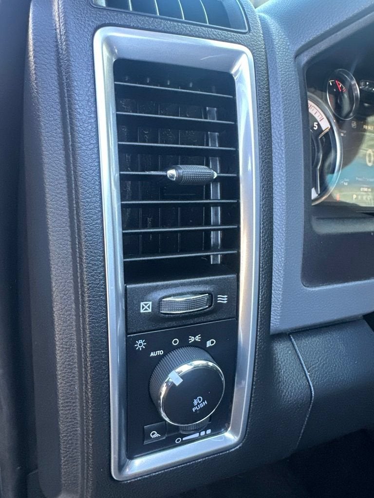 2018 RAM 2500 Big Horn Crew Cab 4x4 6'4" Box