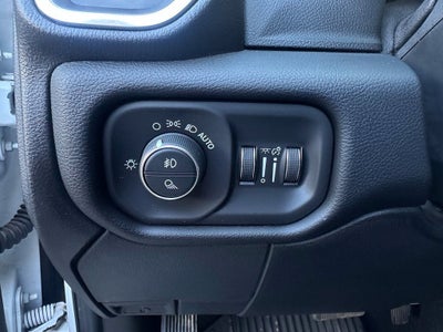 2020 RAM 2500 Laramie Crew Cab 4x4 6'4" Box