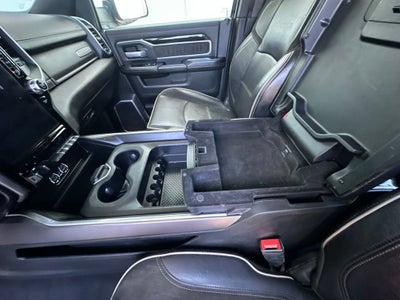 2020 RAM 2500 Laramie Crew Cab 4X4 6'4" Box