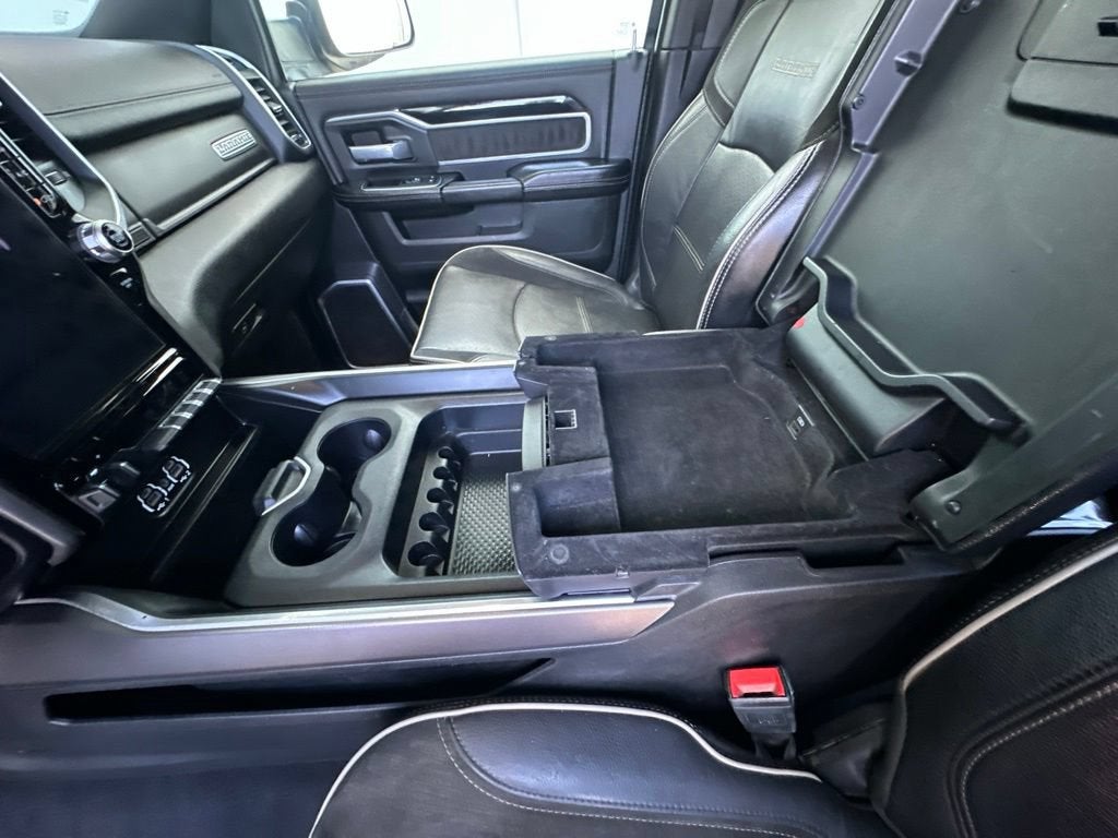 2020 RAM 2500 Laramie Crew Cab 4X4 6'4" Box