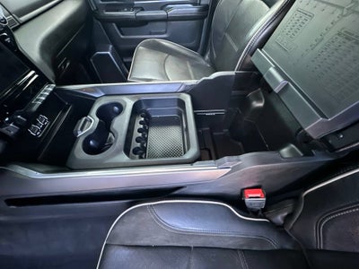 2020 RAM 2500 Laramie Crew Cab 4X4 6'4" Box