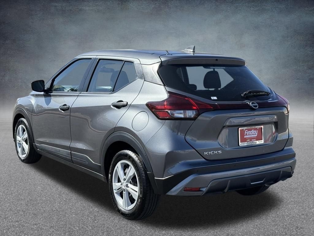2024 Nissan Kicks S
