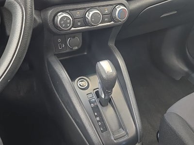 2023 Nissan Kicks S Xtronic CVT