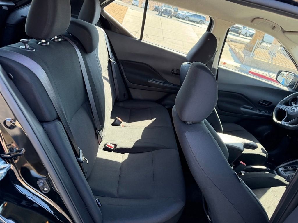 2023 Nissan Kicks S Xtronic CVT