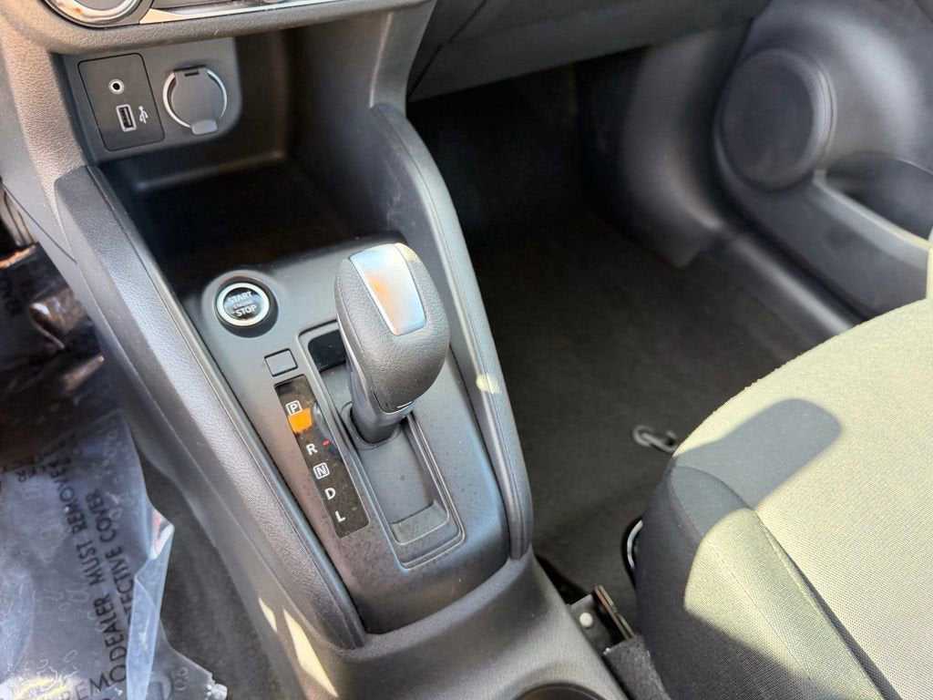 2023 Nissan Kicks S Xtronic CVT