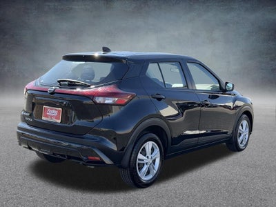 2023 Nissan Kicks S Xtronic CVT