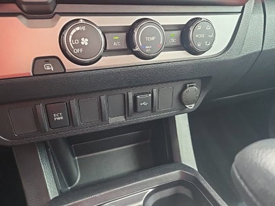 2020 Toyota Tacoma SR5