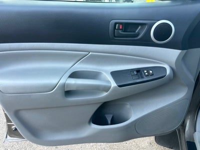 2013 Toyota Tacoma Base V6