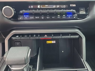 2024 Toyota Sequoia Platinum