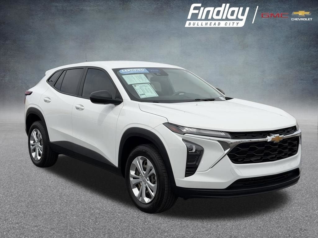 2024 Chevrolet Trax LS's photo