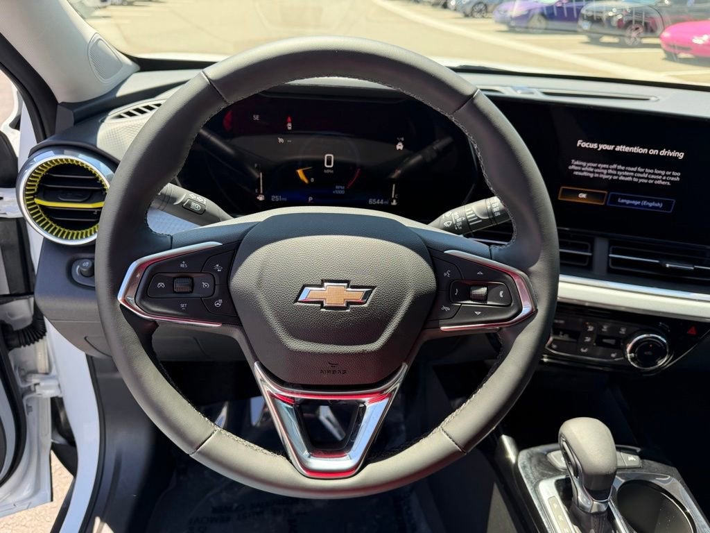 2025 Chevrolet Trax LT