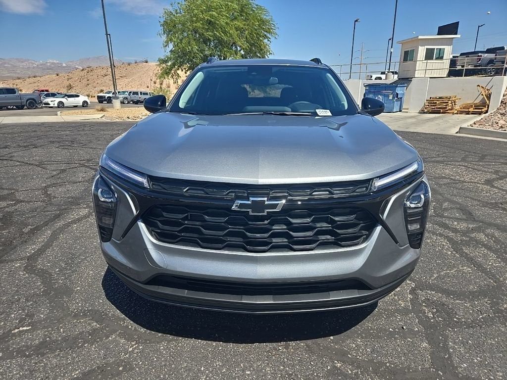 2026 Chevrolet Trax LT - Photo 8
