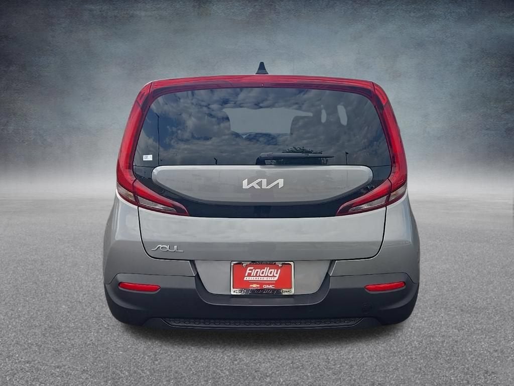 2022 Kia Soul LX